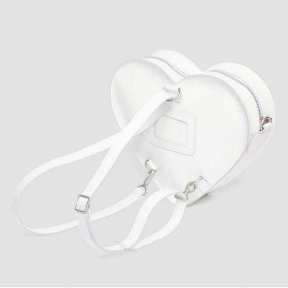 NWT Dr. Martens White Leather Heart Shaped Bag featuring the iconic heart - Picture 10 of 16